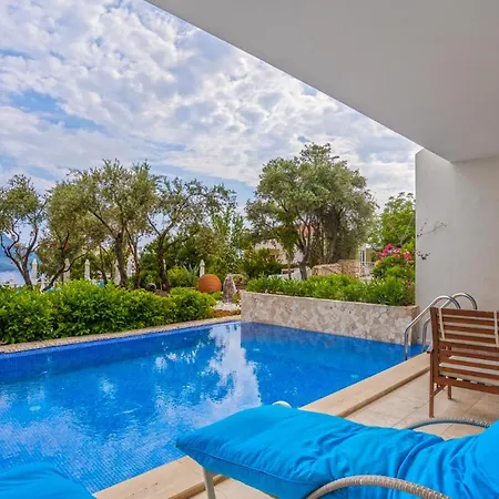 Oasis (adults Only) קלקן