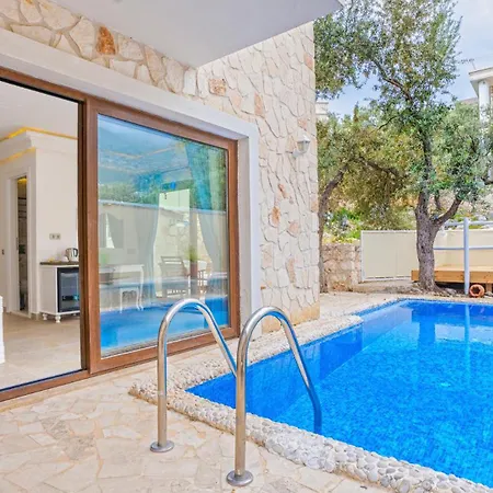 Oasis (adults Only)