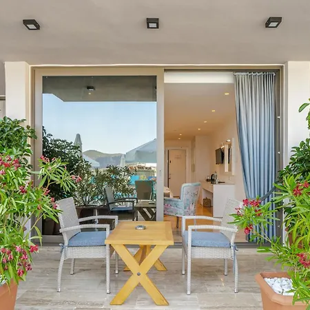 Oasis (adults Only) Καλκάν