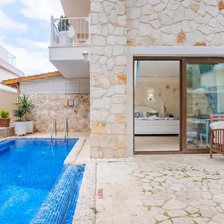מלון Oasis (adults Only) קלקן