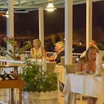 Oasis (adults Only) 2*