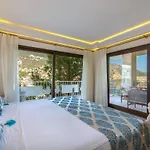 Hotel Oasis (adults Only)