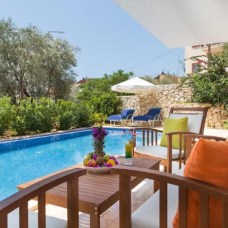 Oasis (adults Only) Калкан