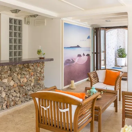 فندق Oasis (adults Only) 2*